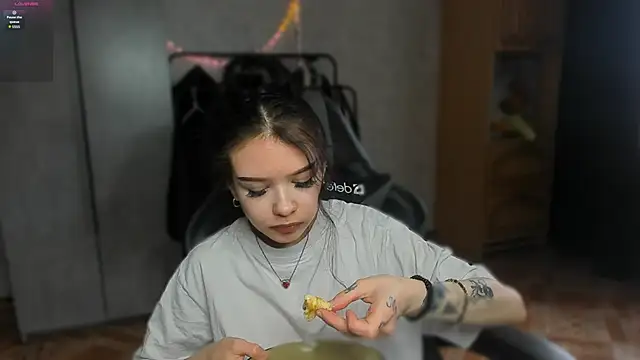 SweetyDeviliya online show from 04.09.26