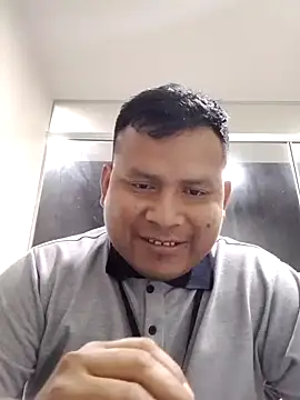 Snapshot of zeta29 chatting on 11.04.25 zeta29 online show from 11.04.25