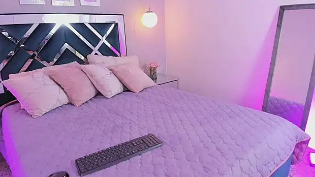 ibella7 online show from 01.17.26