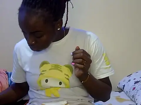 Snapshot of Chichii- chatting on 01.17.25 Chichii- online show from 01.17.25