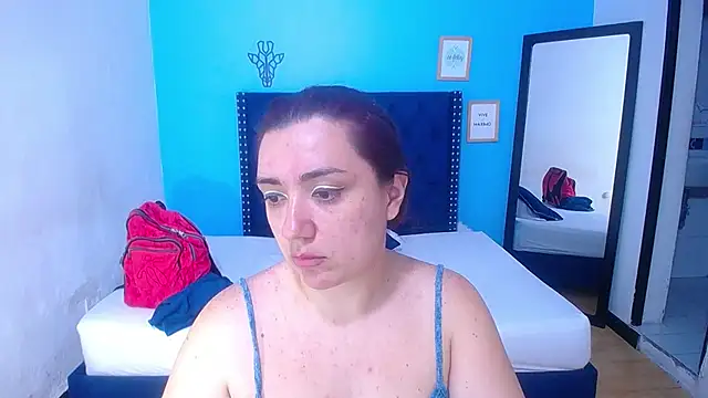 kinky redhead18 online show from 10.16.25