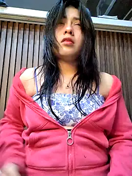 Snapshot of Elsa_sweet chatting on 10.10.25 Elsa sweet online show from 10.10.25