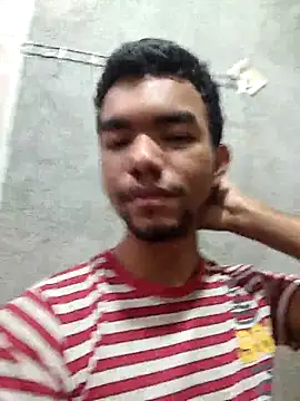 Reynold2608 online show from 12.18.25