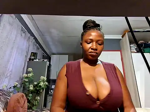 EbonyRose9 online show from 01.21.25