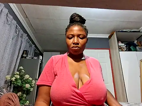 EbonyRose9 online show from 02.25.25