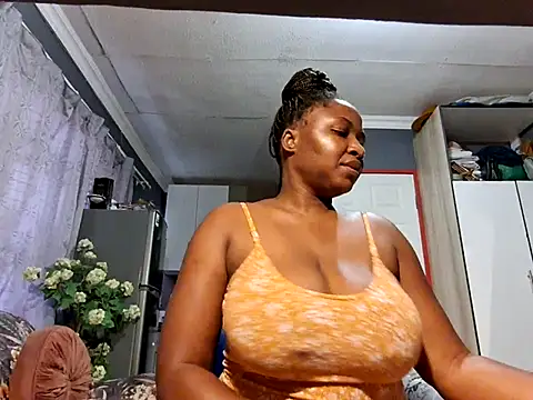 EbonyRose9 online show from 03.02.25