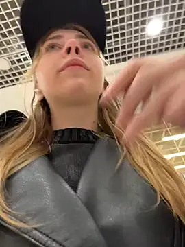 Sunny   Bunny online show from 09.26.25