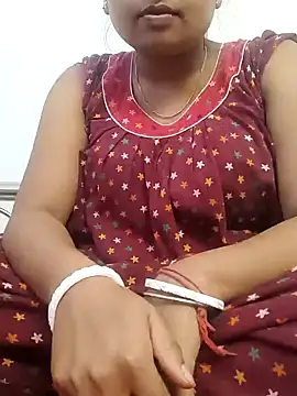 Snapshot of Priya_2222 chatting on 12.14.24 Priya 2222 online show from 12.14.24