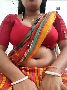 Snapshot of Priya_2222 chatting on 01.09.25 Priya 2222 online show from 01.09.25