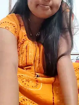 Snapshot of Priya_2222 chatting on 02.04.25 Priya 2222 online show from 02.04.25