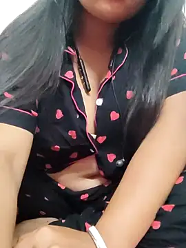 Snapshot of Priya_2222 chatting on 02.16.25 Priya 2222 online show from 02.16.25