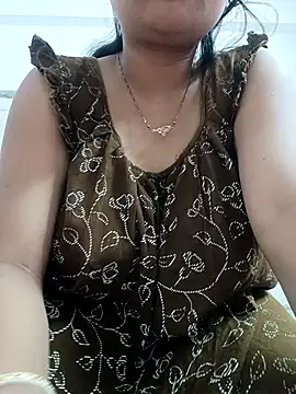 Priya 2222 online show from 04.15.26