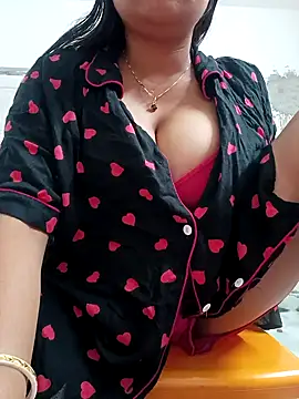 Priya 2222 online show from 04.28.26
