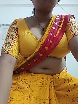 Snapshot of Priya_2222 chatting on 05.19.26 Priya 2222 online show from 05.19.26