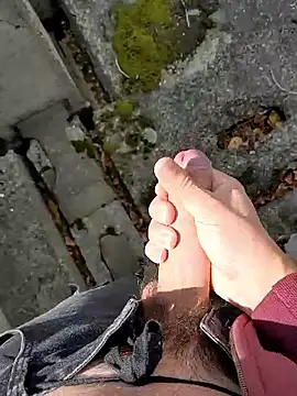 Snapshot of Rosieflo chatting on 09.18.25 Rosieflo online show from 09.18.25