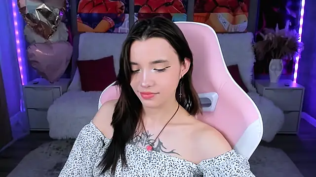 as1an girlfriend online show from 04.07.26