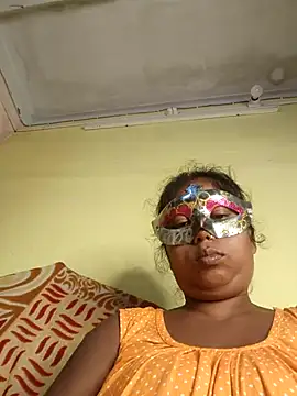 Snapshot of tinabhabhi chatting on 06.19.26 tinabhabhi online show from 06.19.26
