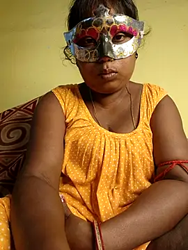 Snapshot of tinabhabhi chatting on 08.07.26 tinabhabhi online show from 08.07.26