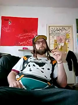 Ozomitro online show from 02.26.25