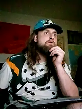 Ozomitro online show from 02.28.25