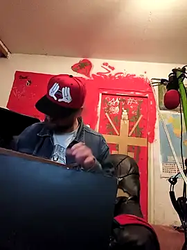 Ozomitro online show from 10.02.25