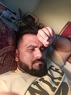 Snapshot of Vickymehra005 chatting on 01.21.25 Vickymehra005 online show from 01.21.25