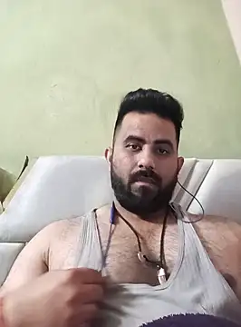 Snapshot of Vickymehra005 chatting on 02.02.25 Vickymehra005 online show from 02.02.25