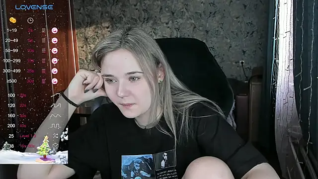 Your small bunny online show from 12.19.24