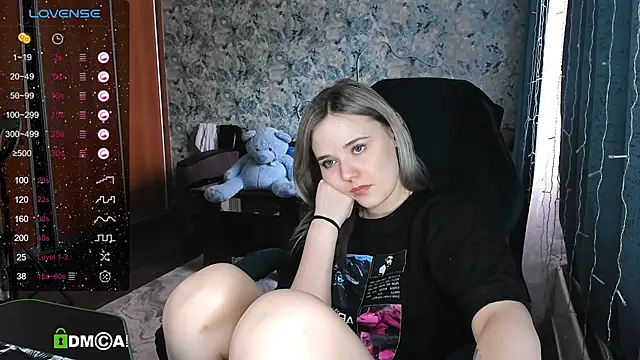 Your small bunny online show from 02.26.25