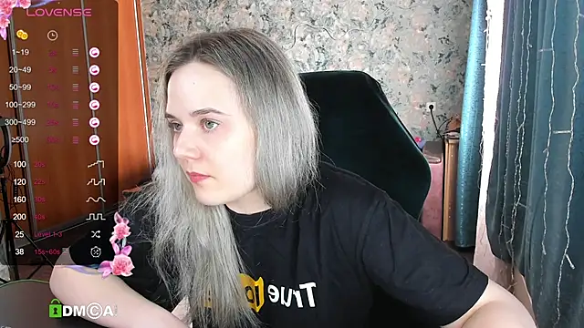 Your small bunny online show from 03.10.25