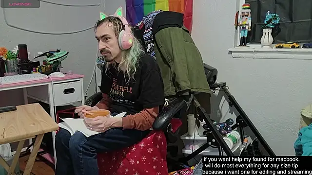 tallnerdyguy online show from 11.14.25