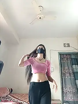 Snapshot of Tisha-01 chatting on 10.06.25 Tisha-01 online show from 10.06.25