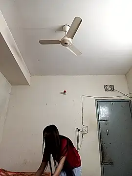 Snapshot of Tisha-01 chatting on 10.09.25 Tisha-01 online show from 10.09.25