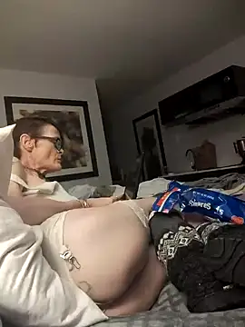 Snapshot of ivylee31 chatting on 01.09.25 ivylee31 online show from 01.09.25