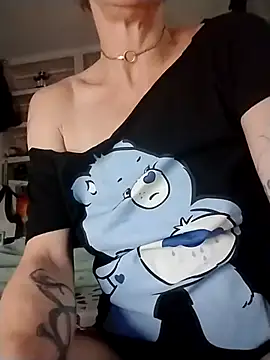 ivylee31 online show from 04.15.26