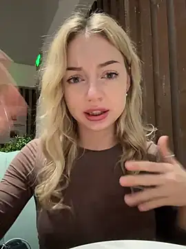 Snapshot of melissa_grr chatting on 01.05.25 melissa grr online show from 01.05.25