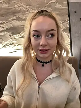 Snapshot of melissa_grr chatting on 01.10.25 melissa grr online show from 01.10.25