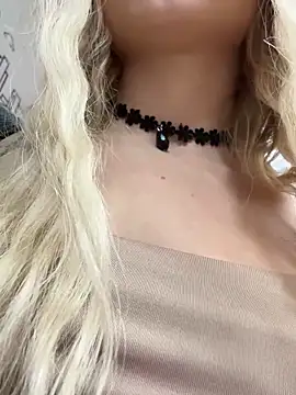 Snapshot of melissa_grr chatting on 01.17.25 melissa grr online show from 01.17.25