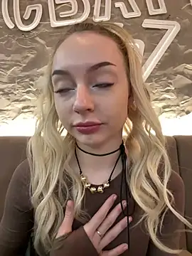 Snapshot of melissa_grr chatting on 01.26.25 melissa grr online show from 01.26.25