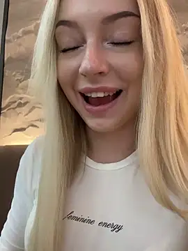 Snapshot of melissa_grr chatting on 01.29.25 melissa grr online show from 01.29.25