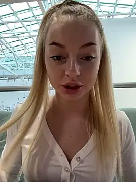 Snapshot of melissa_grr chatting on 02.02.25 melissa grr online show from 02.02.25