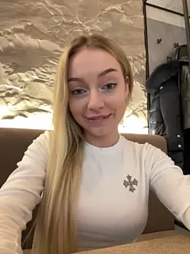 Snapshot of melissa_grr chatting on 02.03.25 melissa grr online show from 02.03.25