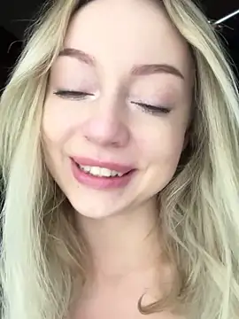 Snapshot of melissa_grr chatting on 02.07.25 melissa grr online show from 02.07.25