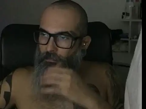 cabine103 online show from 04.04.26