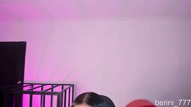 AmberiniHoffman online show from 03.16.26