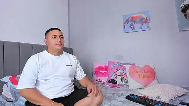 naughtyloverss online show from 11.03.25