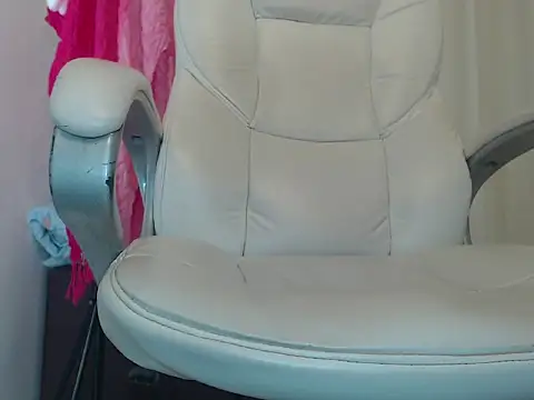 Abby Halliwey online show from 03.03.25