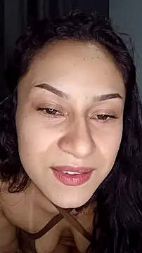 Snapshot of yummi__priv chatting on 01.12.25 yummi priv online show from 01.12.25