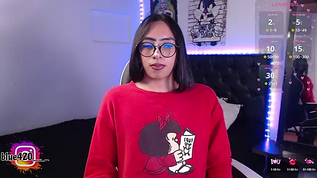 Snapshot of Skyler__blue4 chatting on 10.12.25 Skyler blue4 online show from 10.12.25