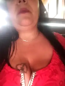 sara pineros online show from 01.21.25